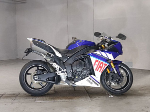 YAMAHA YZF-R1