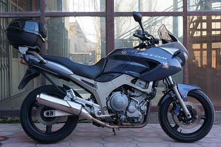 YAMAHA TDM 900