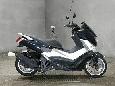 YAMAHA N-MAX 125