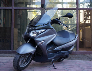 SUZUKI SKYWAVE 200