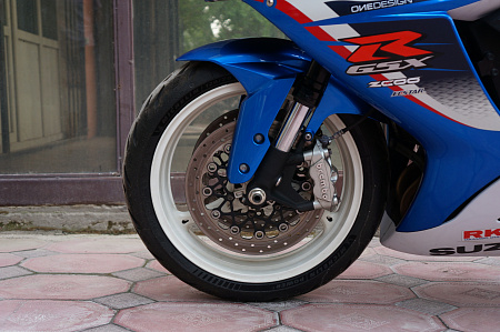 SUZUKI GSX-R 600