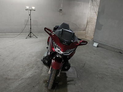 HONDA GL1800 GOLD WING TOUR