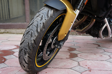 BMW F 900 XR