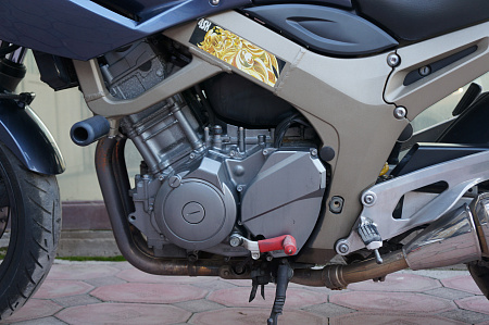 YAMAHA TDM 900