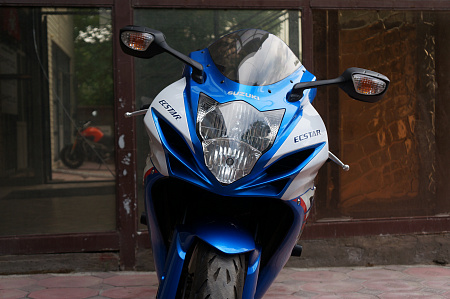 SUZUKI GSX-R 600