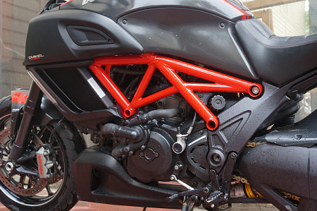 DUCATI DIAVEL CARBON