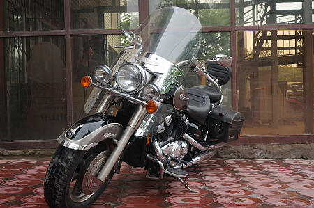 YAMAHA XVZ1300 ROYAL STAR TOUR CLASSIC