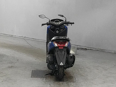 YAMAHA N-MAX 125