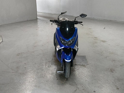 YAMAHA N-MAX 125
