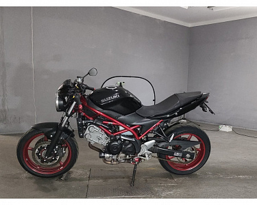 SUZUKI SV650
