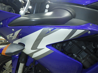 YAMAHA YZF-R1