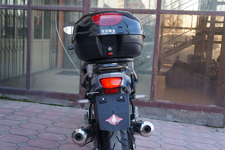YAMAHA TDM 900