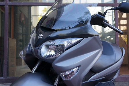 SUZUKI SKYWAVE 200