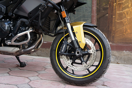 BMW F 900 XR