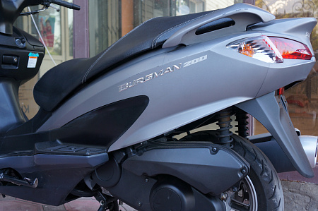 SUZUKI SKYWAVE 200