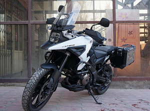 SUZUKI DL 1050 V-STROM