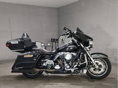 HARLEY-DAVIDSON  ELECTRA GLIDE FLHTCU TC1690