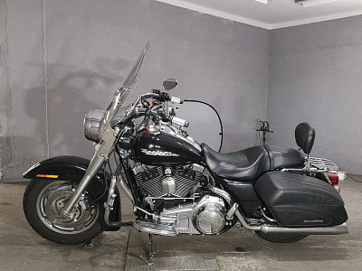 HARLEY-DAVIDSON ROAD KING FLHRC1580