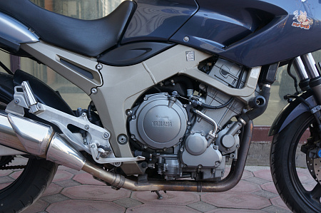 YAMAHA TDM 900