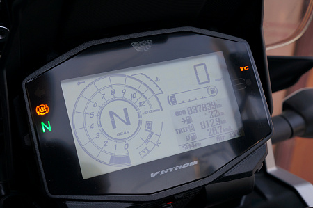 SUZUKI DL 1050 V-STROM