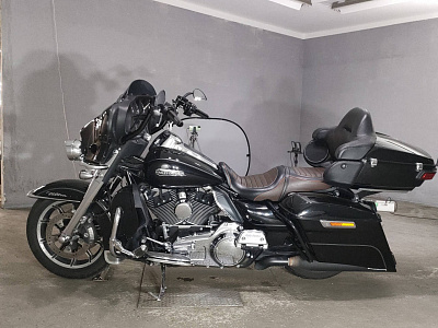 HARLEY-DAVIDSON  ELECTRA GLIDE FLHTCU TC1690